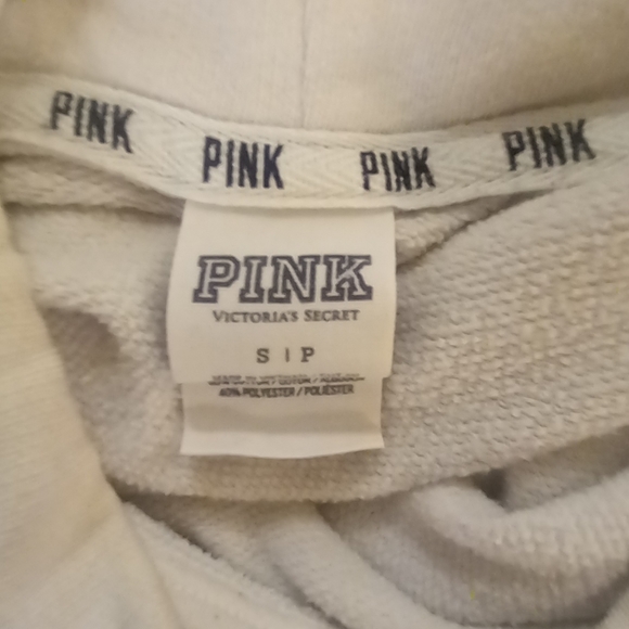 #103 VS Pink Cowl Neck 💙 - Picture 4 of 4